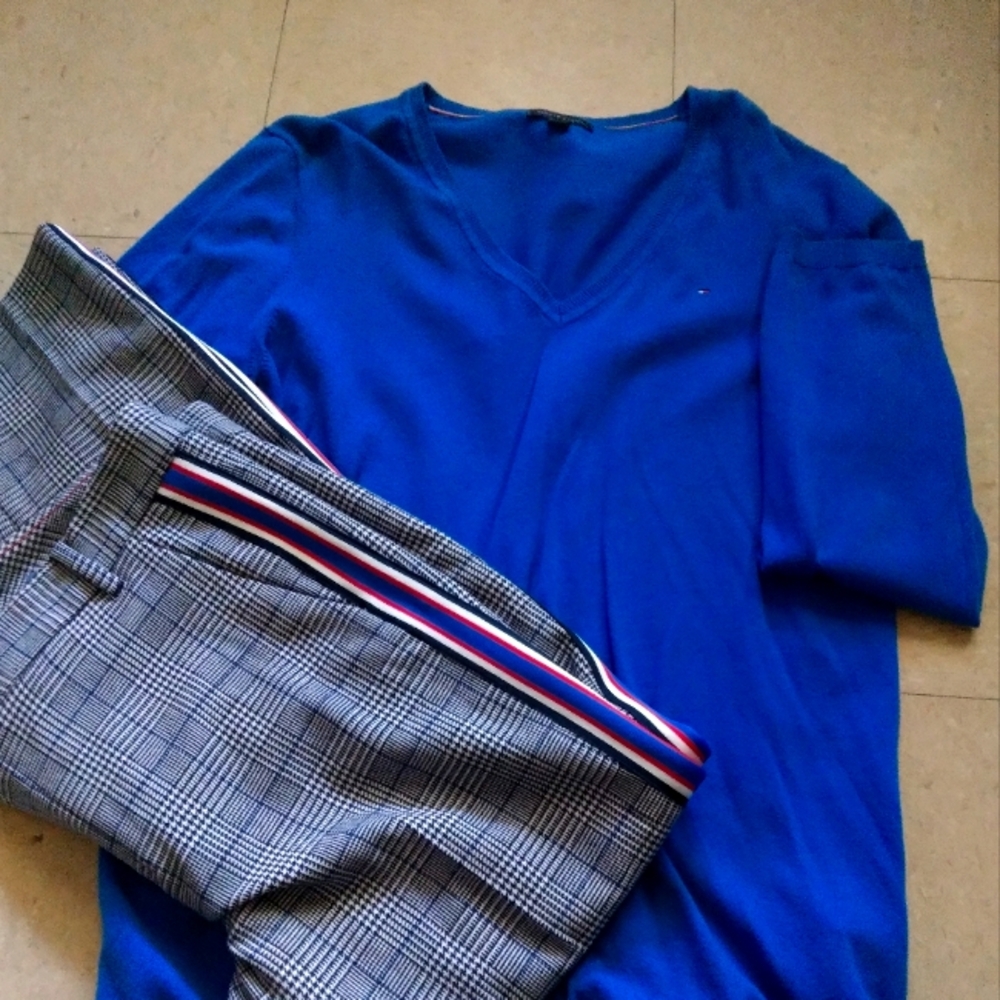 Tommy Blue V-Neck Top and Plaid Pants Set